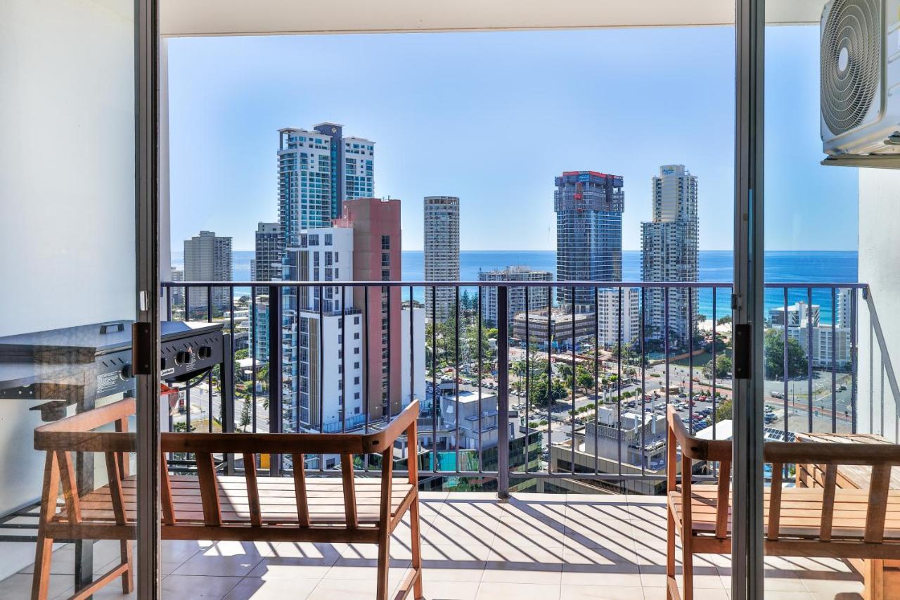 Condor Apartments By Gold Coast Premium Kültér fotó