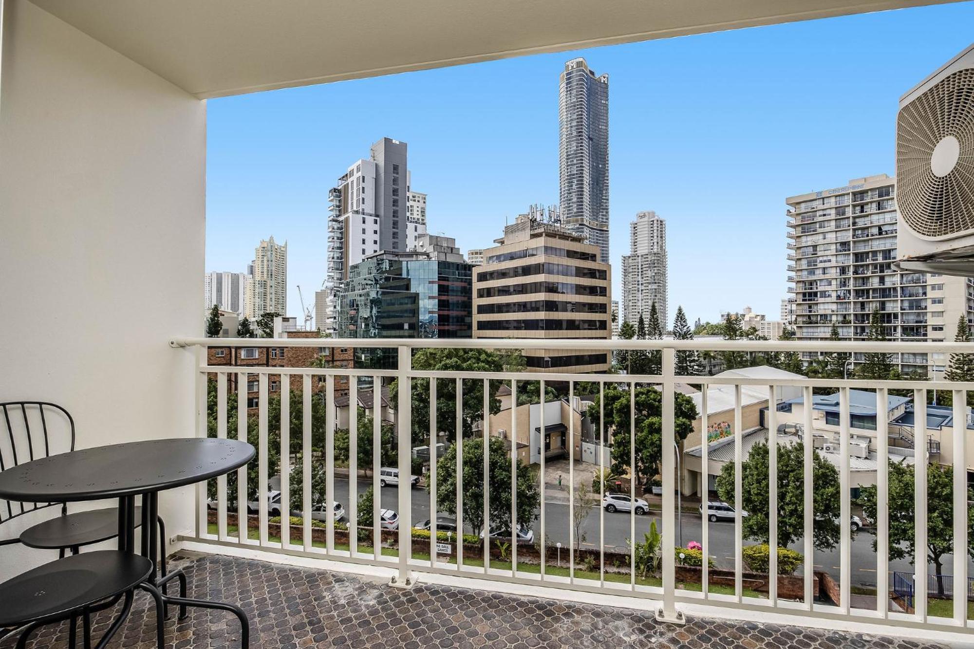 Condor Apartments By Gold Coast Premium Kültér fotó