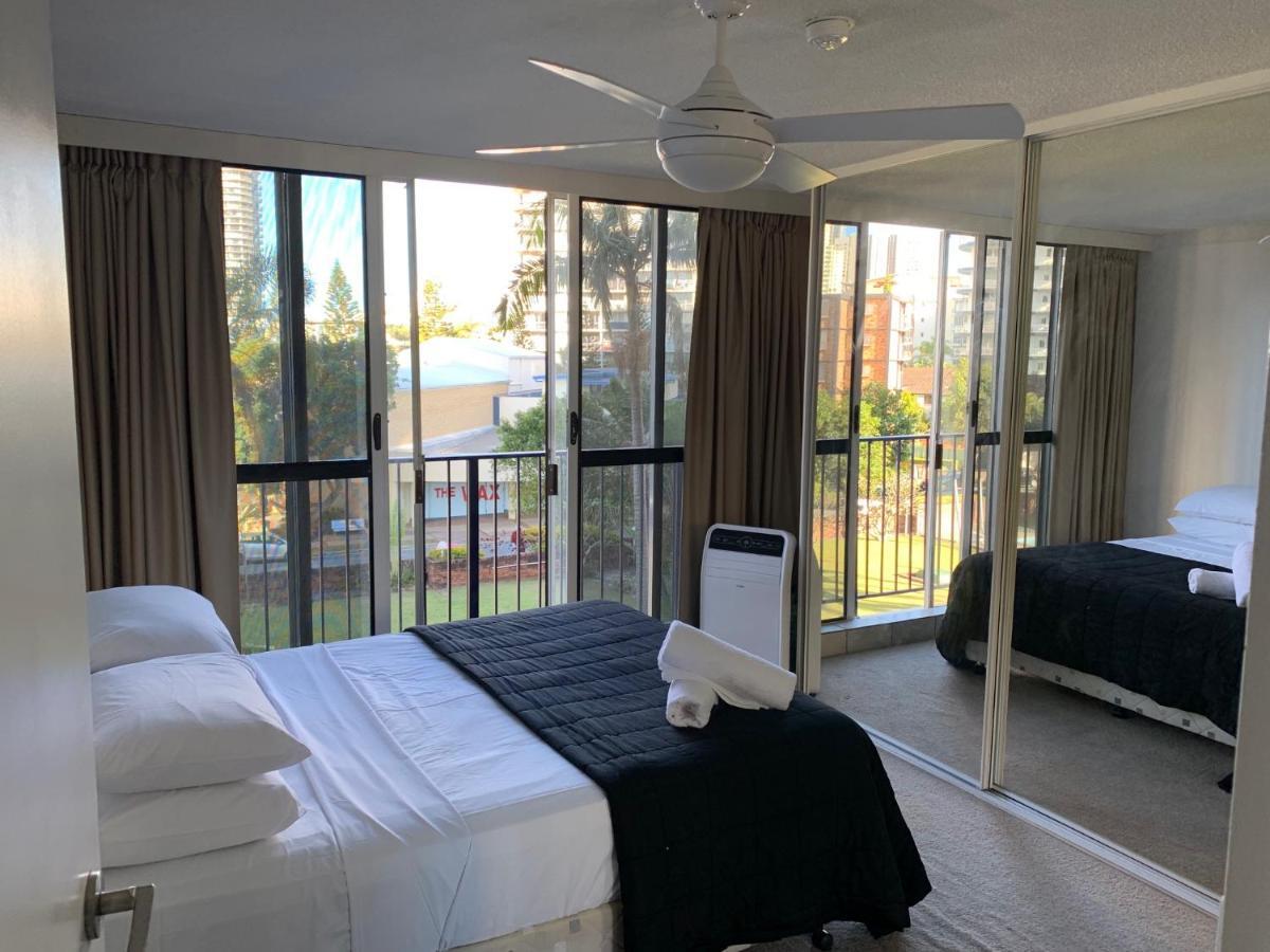 Condor Apartments By Gold Coast Premium Kültér fotó